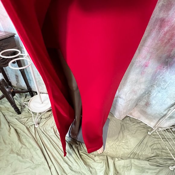 📌Black Halo Eve By Laurel Berman Lady in Red Evening - Formal - Prom Dress - Picture 5 of 16